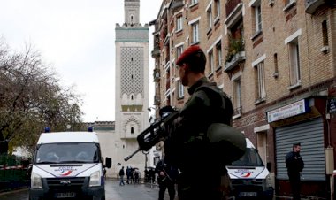 Fransa'da camide silahlı saldırı: 1 yaralı