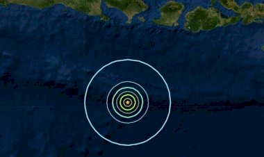 Endonezya'da 6,6 büyüklüğünde deprem