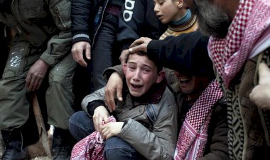 Mülteci kampında alevler 4 minik bedeni yuttu