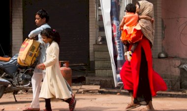 Müslüman olduğu için hastaneye alınmadı, bebeğini kaybetti