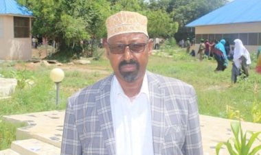 Somali'de Adalet Bakanı COVID-19 nedeniyle yaşamını yitirdi